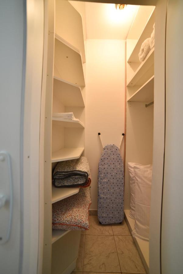 Apartment Vera With Free Garage Novi Sad Exterior foto