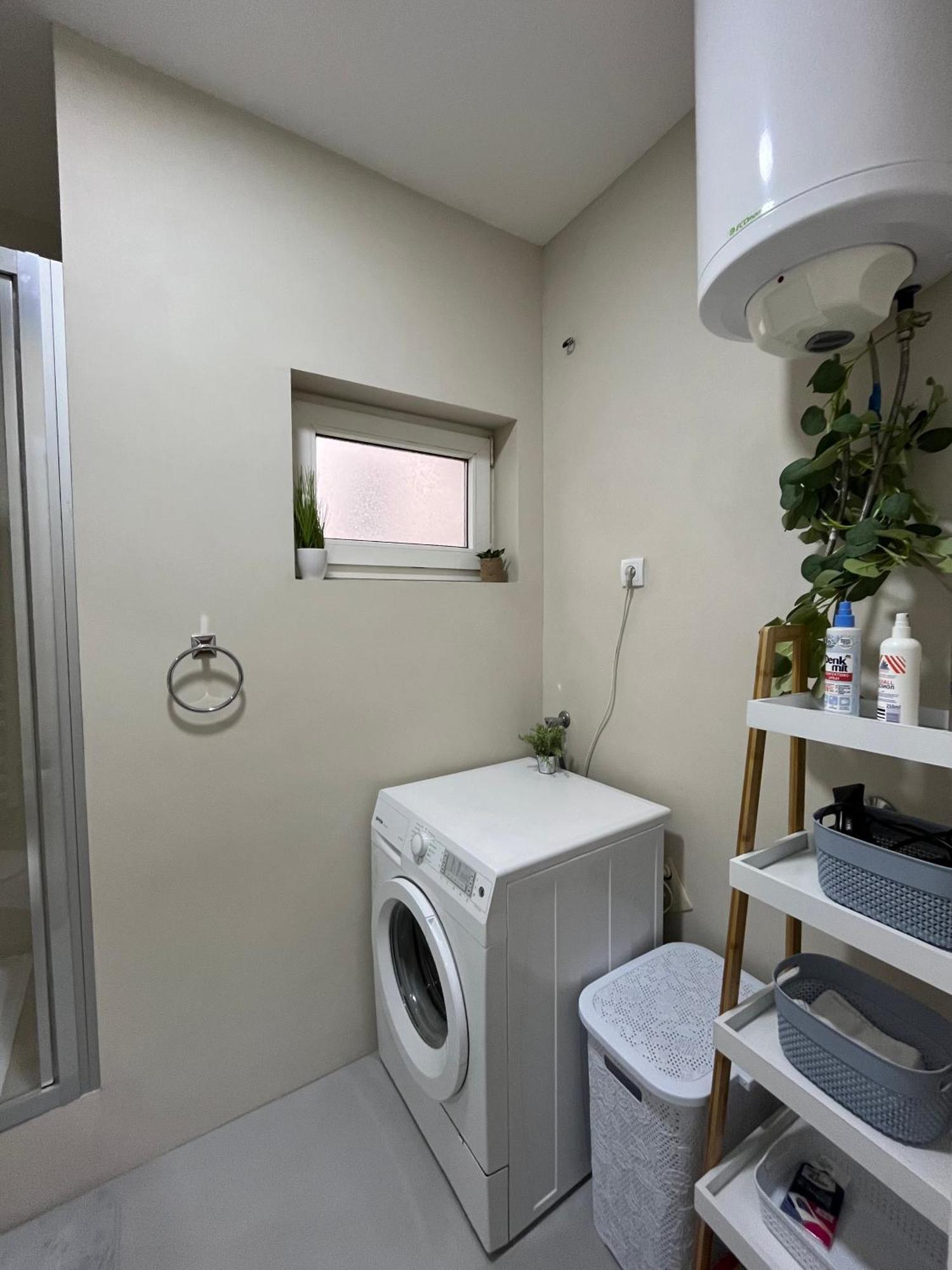 Apartment Vera With Free Garage Novi Sad Exterior foto